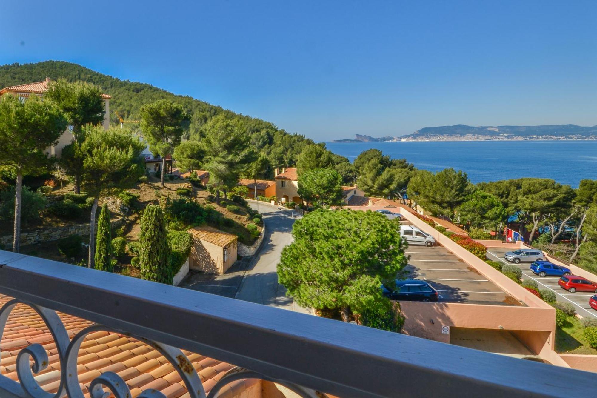 Vvf Residence Saint-Cyr-Sur-Mer Εξωτερικό φωτογραφία