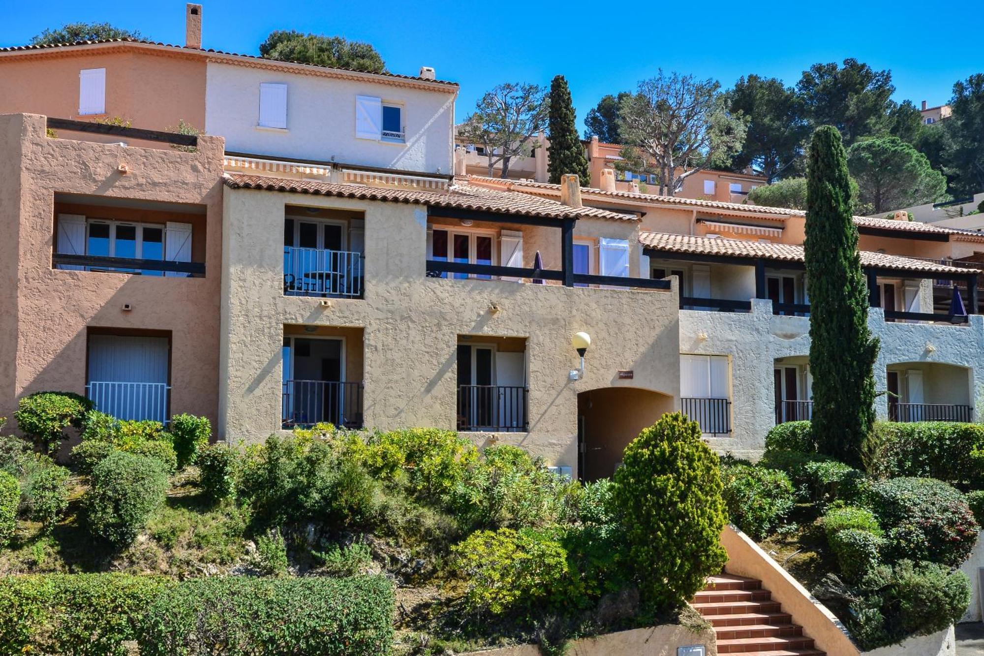 Vvf Residence Saint-Cyr-Sur-Mer Εξωτερικό φωτογραφία