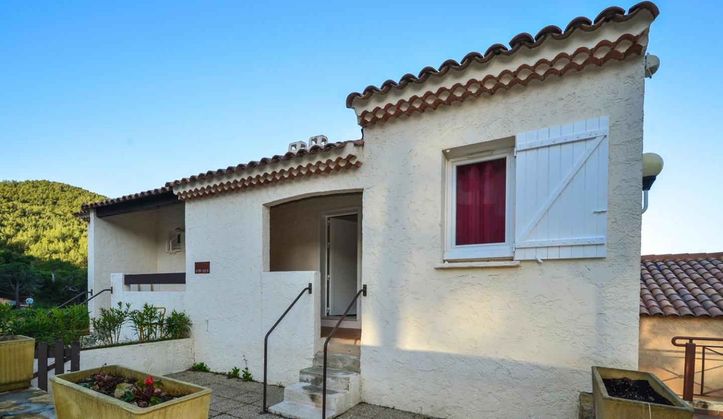 Vvf Residence Saint-Cyr-Sur-Mer Εξωτερικό φωτογραφία