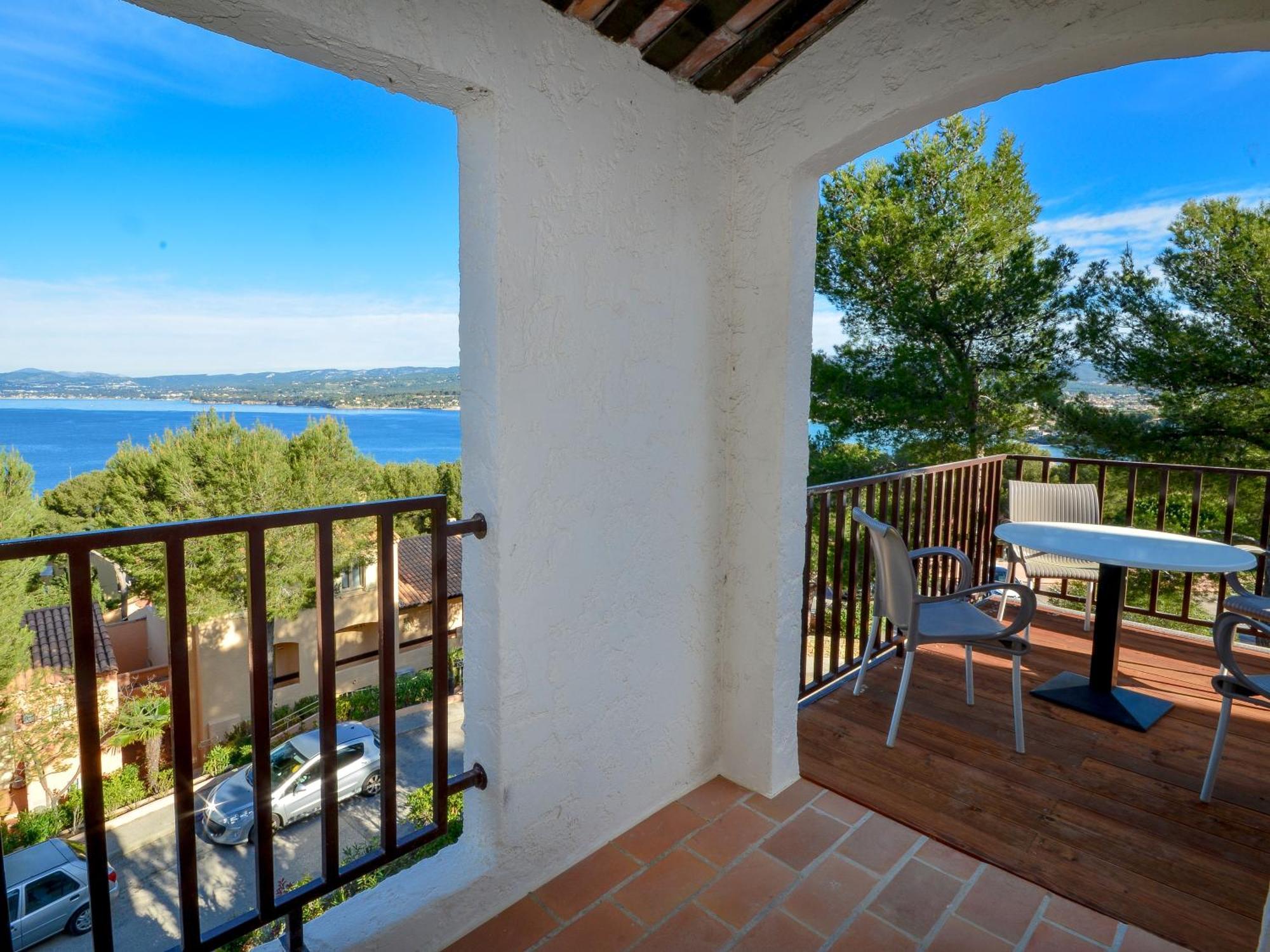 Vvf Residence Saint-Cyr-Sur-Mer Εξωτερικό φωτογραφία